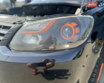 Черный Фольксваген Кадди, объемом двигателя 1.6 л и пробегом 250 тыс. км за 7700 $, фото 2 на Automoto.ua