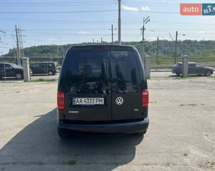 Черный Фольксваген Кадди, объемом двигателя 1.6 л и пробегом 250 тыс. км за 7700 $, фото 20 на Automoto.ua