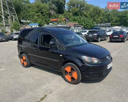 Черный Фольксваген Кадди, объемом двигателя 1.6 л и пробегом 250 тыс. км за 7700 $, фото 24 на Automoto.ua