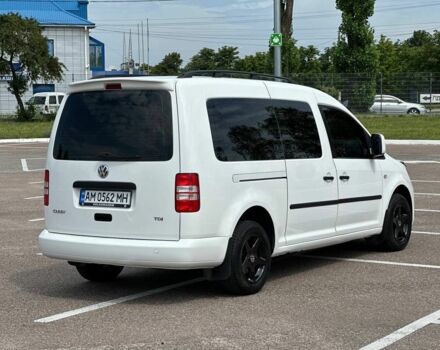 Черный Фольксваген Кадди, объемом двигателя 1.6 л и пробегом 190 тыс. км за 9500 $, фото 3 на Automoto.ua