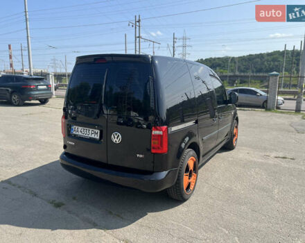 Черный Фольксваген Кадди, объемом двигателя 1.6 л и пробегом 250 тыс. км за 7700 $, фото 19 на Automoto.ua