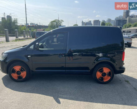 Черный Фольксваген Кадди, объемом двигателя 1.6 л и пробегом 250 тыс. км за 7700 $, фото 16 на Automoto.ua