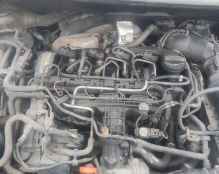 Черный Фольксваген Кадди, объемом двигателя 1.6 л и пробегом 340 тыс. км за 9200 $, фото 5 на Automoto.ua