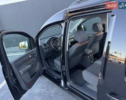 Черный Фольксваген Кадди, объемом двигателя 2 л и пробегом 197 тыс. км за 14200 $, фото 26 на Automoto.ua