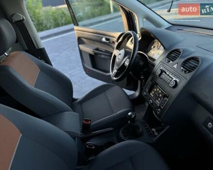 Черный Фольксваген Кадди, объемом двигателя 2 л и пробегом 197 тыс. км за 14200 $, фото 20 на Automoto.ua