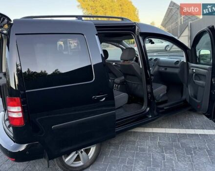 Черный Фольксваген Кадди, объемом двигателя 2 л и пробегом 197 тыс. км за 14200 $, фото 30 на Automoto.ua