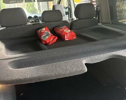 Чорний Фольксваген Кадді, об'ємом двигуна 1.6 л та пробігом 231 тис. км за 9800 $, фото 1 на Automoto.ua