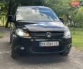Черный Фольксваген Кадди, объемом двигателя 1.6 л и пробегом 348 тыс. км за 11900 $, фото 1 на Automoto.ua