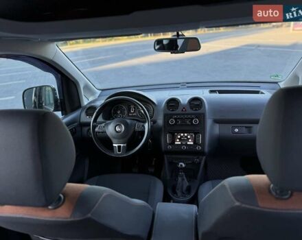 Черный Фольксваген Кадди, объемом двигателя 2 л и пробегом 197 тыс. км за 14200 $, фото 25 на Automoto.ua