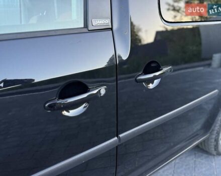 Черный Фольксваген Кадди, объемом двигателя 2 л и пробегом 197 тыс. км за 14200 $, фото 14 на Automoto.ua