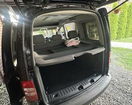 Чорний Фольксваген Кадді, об'ємом двигуна 1.6 л та пробігом 231 тис. км за 9800 $, фото 5 на Automoto.ua