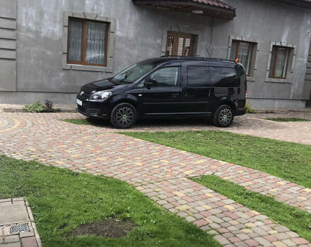 Чорний Фольксваген Кадді, об'ємом двигуна 1.6 л та пробігом 238 тис. км за 13300 $, фото 6 на Automoto.ua