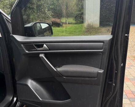 Чорний Фольксваген Кадді, об'ємом двигуна 1.97 л та пробігом 272 тис. км за 16000 $, фото 53 на Automoto.ua