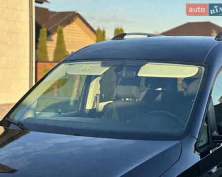 Черный Фольксваген Кадди, объемом двигателя 2 л и пробегом 192 тыс. км за 15950 $, фото 14 на Automoto.ua