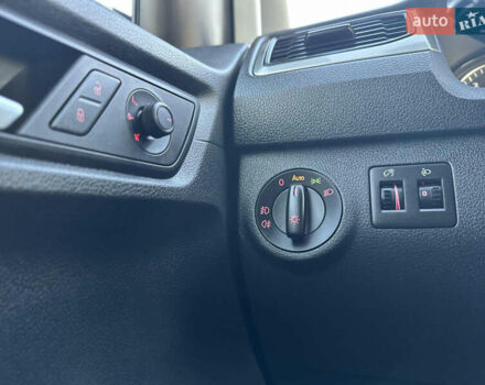 Черный Фольксваген Кадди, объемом двигателя 2 л и пробегом 192 тыс. км за 15950 $, фото 40 на Automoto.ua