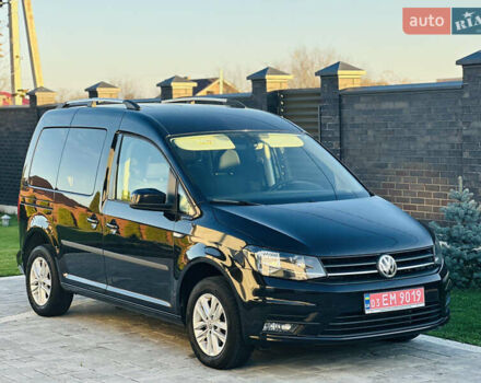Черный Фольксваген Кадди, объемом двигателя 2 л и пробегом 192 тыс. км за 15950 $, фото 10 на Automoto.ua