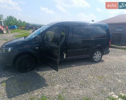 Черный Фольксваген Кадди, объемом двигателя 1.97 л и пробегом 290 тыс. км за 12600 $, фото 2 на Automoto.ua