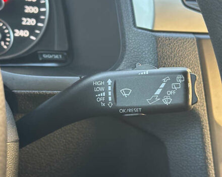 Черный Фольксваген Кадди, объемом двигателя 2 л и пробегом 192 тыс. км за 15950 $, фото 31 на Automoto.ua