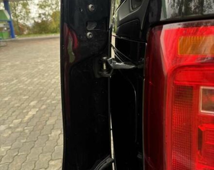 Чорний Фольксваген Кадді, об'ємом двигуна 1.97 л та пробігом 272 тис. км за 16000 $, фото 30 на Automoto.ua