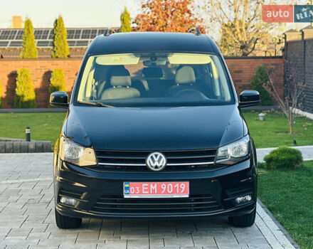 Черный Фольксваген Кадди, объемом двигателя 2 л и пробегом 192 тыс. км за 15950 $, фото 2 на Automoto.ua