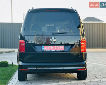 Черный Фольксваген Кадди, объемом двигателя 2 л и пробегом 192 тыс. км за 15950 $, фото 8 на Automoto.ua