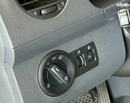 Чорний Фольксваген Кадді, об'ємом двигуна 1.6 л та пробігом 210 тис. км за 10640 $, фото 22 на Automoto.ua