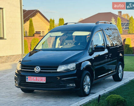 Черный Фольксваген Кадди, объемом двигателя 2 л и пробегом 192 тыс. км за 15950 $, фото 5 на Automoto.ua