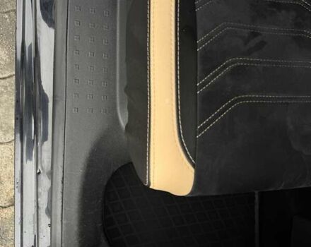 Чорний Фольксваген Кадді, об'ємом двигуна 1.97 л та пробігом 272 тис. км за 16000 $, фото 34 на Automoto.ua