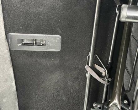 Чорний Фольксваген Кадді, об'ємом двигуна 1.97 л та пробігом 272 тис. км за 16000 $, фото 46 на Automoto.ua