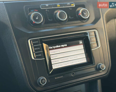 Черный Фольксваген Кадди, объемом двигателя 2 л и пробегом 192 тыс. км за 15950 $, фото 39 на Automoto.ua