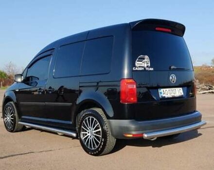 Черный Фольксваген Кадди, объемом двигателя 2 л и пробегом 225 тыс. км за 18000 $, фото 4 на Automoto.ua