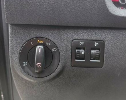 Чорний Фольксваген Кадді, об'ємом двигуна 2 л та пробігом 237 тис. км за 14800 $, фото 30 на Automoto.ua