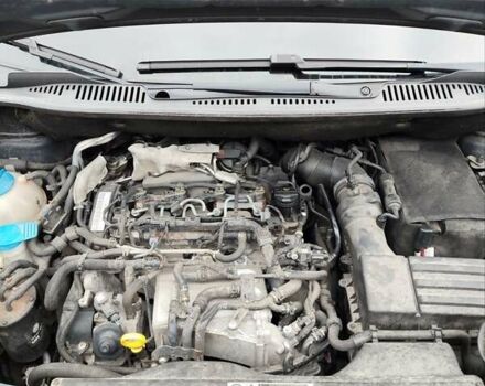 Черный Фольксваген Кадди, объемом двигателя 1.97 л и пробегом 274 тыс. км за 17800 $, фото 83 на Automoto.ua