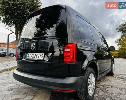 Черный Фольксваген Кадди, объемом двигателя 1.97 л и пробегом 237 тыс. км за 16500 $, фото 11 на Automoto.ua