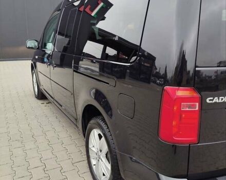 Черный Фольксваген Кадди, объемом двигателя 1.97 л и пробегом 274 тыс. км за 17800 $, фото 5 на Automoto.ua