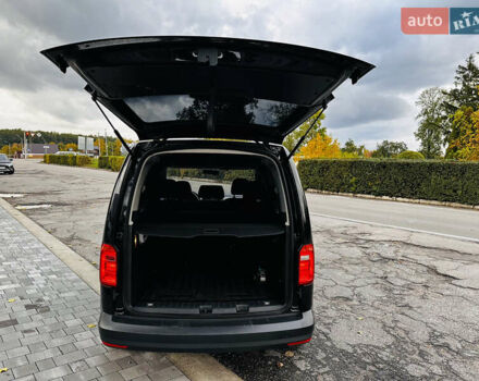 Черный Фольксваген Кадди, объемом двигателя 1.97 л и пробегом 237 тыс. км за 16500 $, фото 15 на Automoto.ua