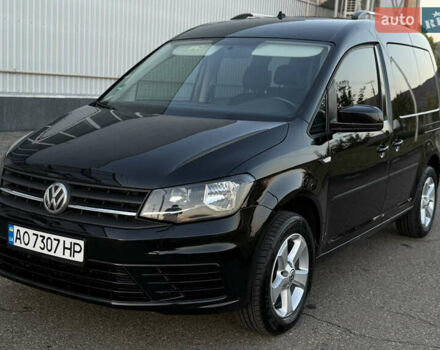 Черный Фольксваген Кадди, объемом двигателя 1.97 л и пробегом 273 тыс. км за 14200 $, фото 1 на Automoto.ua