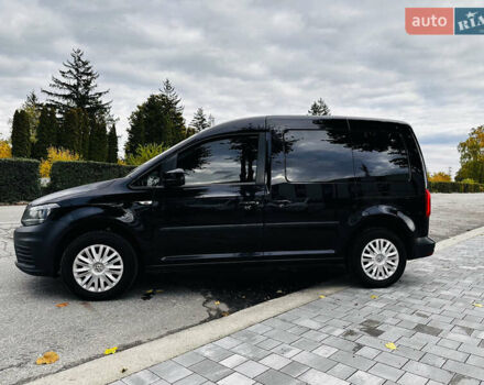 Черный Фольксваген Кадди, объемом двигателя 1.97 л и пробегом 237 тыс. км за 16500 $, фото 8 на Automoto.ua