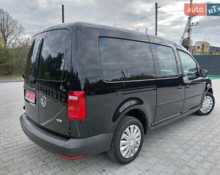 Чорний Фольксваген Кадді, об'ємом двигуна 2 л та пробігом 237 тис. км за 14800 $, фото 4 на Automoto.ua