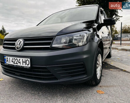 Черный Фольксваген Кадди, объемом двигателя 1.97 л и пробегом 237 тыс. км за 16500 $, фото 2 на Automoto.ua