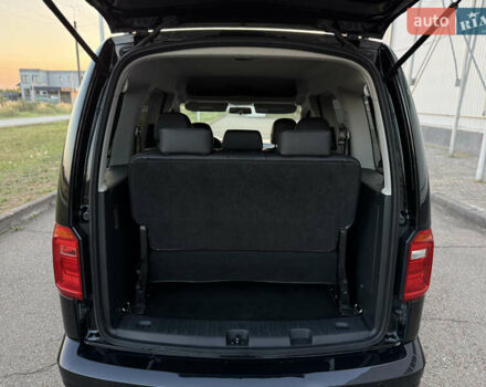 Черный Фольксваген Кадди, объемом двигателя 1.97 л и пробегом 273 тыс. км за 14200 $, фото 14 на Automoto.ua