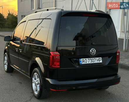 Черный Фольксваген Кадди, объемом двигателя 1.97 л и пробегом 273 тыс. км за 14200 $, фото 3 на Automoto.ua