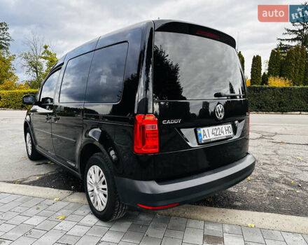 Черный Фольксваген Кадди, объемом двигателя 1.97 л и пробегом 237 тыс. км за 16500 $, фото 7 на Automoto.ua