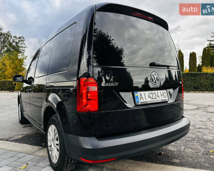 Черный Фольксваген Кадди, объемом двигателя 1.97 л и пробегом 237 тыс. км за 16500 $, фото 12 на Automoto.ua