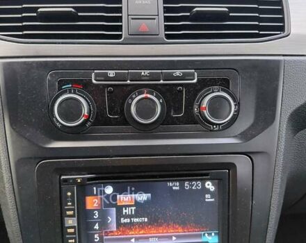 Чорний Фольксваген Кадді, об'ємом двигуна 2 л та пробігом 237 тис. км за 14800 $, фото 33 на Automoto.ua