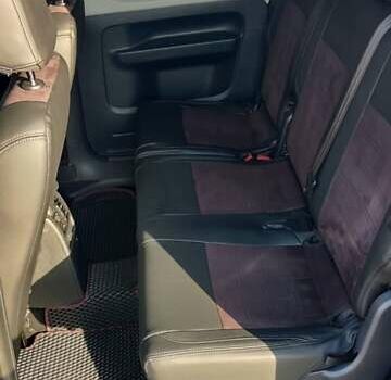 Черный Фольксваген Кадди, объемом двигателя 2 л и пробегом 225 тыс. км за 18000 $, фото 6 на Automoto.ua