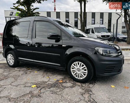 Черный Фольксваген Кадди, объемом двигателя 1.97 л и пробегом 237 тыс. км за 16500 $, фото 4 на Automoto.ua