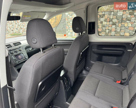 Чорний Фольксваген Кадді, об'ємом двигуна 1.4 л та пробігом 277 тис. км за 16300 $, фото 45 на Automoto.ua