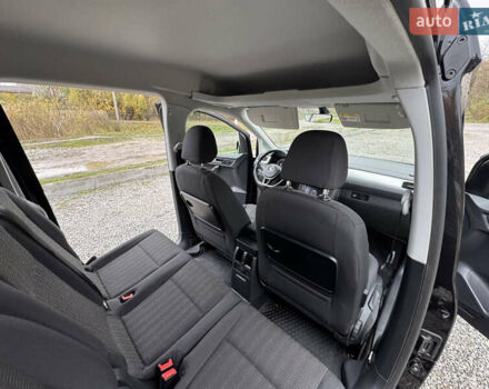 Чорний Фольксваген Кадді, об'ємом двигуна 1.4 л та пробігом 277 тис. км за 16300 $, фото 56 на Automoto.ua