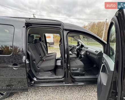 Чорний Фольксваген Кадді, об'ємом двигуна 1.4 л та пробігом 277 тис. км за 16300 $, фото 54 на Automoto.ua